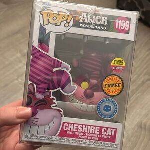 Funko Pop! Disney – Cheshire Cat #1199 – Flocked Glow Chase – Limited Edition